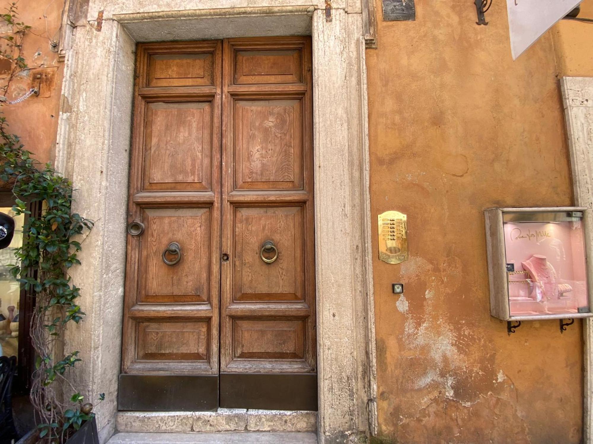 Suite Croce Rome Exterior photo